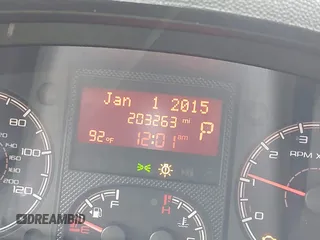 2015 Ram ProMaster Cargo z VIN 3C6TRVDG5FE520998, wystawiony jako IAAI lot #42041239 z przebiegiem 203 263 mil mil oraz . Historia ofert i sprzedaży dostępna na DreamBid. Obrazek 15.