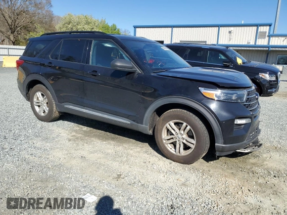 2020 Ford Explorer XLT with VIN 1FMSK8DH1LGC25701, listed as a Copart auction lot 49685105 with 88,379 mi miles and Salvage Title. Bid and sale history available at DreamBid. Image 4.