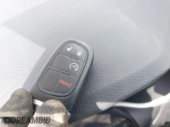 2018 Jeep Cherokee Latitude Plus with VIN 1C4PJLLX2JD557198, listed as a IAAI auction lot 41908907 with 155,195 mi miles and . Bid and sale history available at DreamBid. Image 11.