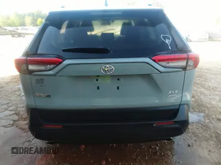 2023 Toyota RAV4 XLE with VIN 2T3P1RFV0PW386847, listed as a IAAI auction lot 40569589 with 1 mi miles. Bid and sale history available at carsss.com. Image 16.
