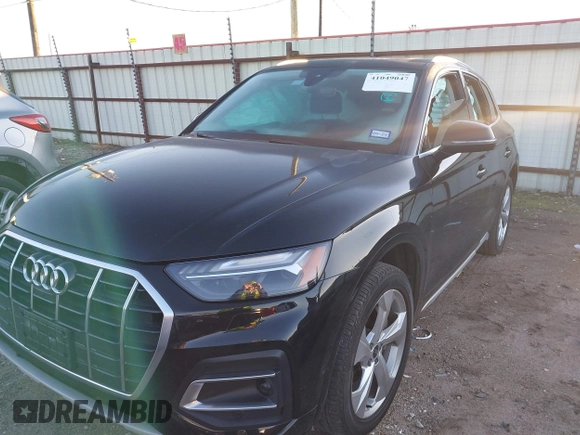 2021 Audi Q5 Prestige with VIN WA1CAAFY4M2101060, listed as a IAAI auction lot 41049047 with 51,712 mi miles. Bid and sale history available at carsss.com. Image 17.