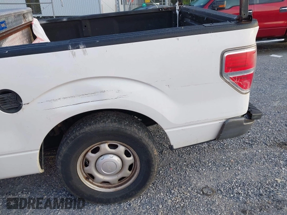2011 Ford F-150 XL with VIN 1FTMF1CM9BKD39108, listed as a IAAI auction lot 42622177 with 211,312 mi miles and . Bid and sale history available at DreamBid. Image 18.