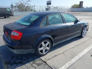 2002 Audi A4 z VIN WAULC58E32A129166, wystawiony jako IAAI lot #42381790 z przebiegiem 101 985 mil mil oraz . Historia ofert i sprzedaży dostępna na DreamBid. Obrazek 4.