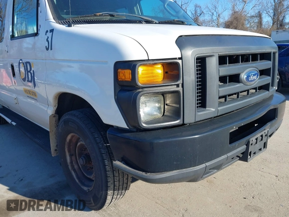 2009 Ford Econoline Passenger XL with VIN 1FBSS31L29DA79811, listed as a IAAI auction lot 41900193 with 245,501 mi miles and . Bid and sale history available at DreamBid. Image 6.