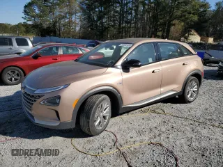 2019 Hyundai NEXO z VIN KM8J74A6XKU002131, wystawiony jako Copart lot #50692125 z przebiegiem 13 690 mil mil oraz Czysty tytuł • Clean title. Historia ofert i sprzedaży dostępna na DreamBid. Obrazek 1.