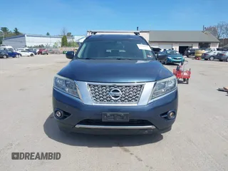 2014 Nissan Pathfinder SV with VIN 5N1AR2MM4EC637171, listed as a IAAI auction lot 42165474 with 152,543 mi miles. Bid and sale history available at carsss.com. Image 12.