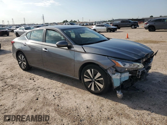2022 Nissan Altima SV z VIN 1N4BL4DV0NN316513, wystawiony jako Copart lot #55687365 z przebiegiem 66 916 mil mil oraz Szkoda całkowita • Salvage title. Historia ofert i sprzedaży dostępna na DreamBid. Obrazek 4.