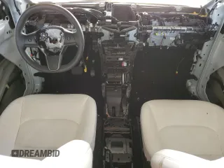 2024 Tesla Model Y Long Range z VIN 7SAYGDEE7RA217991, wystawiony jako Copart lot #50885695 z przebiegiem Nie podano mil oraz Szkoda całkowita • Salvage title. Historia ofert i sprzedaży dostępna na DreamBid. Obrazek 8.