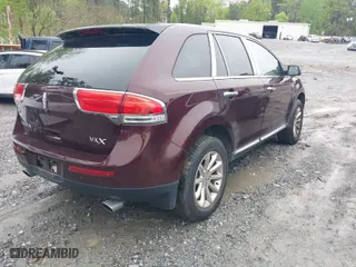 2011 Lincoln MKX with VIN 2LMDJ6JK2BBJ20787, listed as a IAAI auction lot 41974950 with 151,719 mi miles. Bid and sale history available at carsss.com. Image 4.
