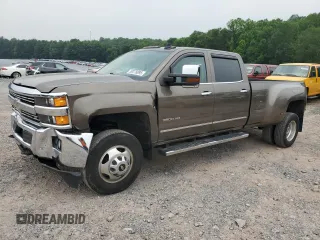 2015 Chevrolet Silverado 3500HD LTZ z VIN 1GC4K0CG3FF538735, wystawiony jako Copart lot #59378895 z przebiegiem 86 547 mil mil oraz Szkoda całkowita • Salvage title. Historia ofert i sprzedaży dostępna na DreamBid. Obrazek 1.