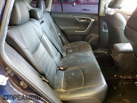 2021 Toyota RAV4 XLE Premium with VIN 2T3C1RFV7MC092468, listed as a Copart auction lot 59109315 with 98,552 mi miles and Salvage title. Bid and sale history available at DreamBid. Image 11.