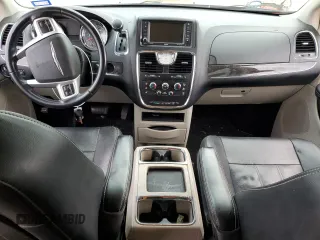 2015 Chrysler Town & Country LX with VIN 2C4RC1AG8FR676436, listed as a Copart auction lot 85104814 with Not Provided miles and Salvage Title. Bid and sale history available at carsss.com. Image 8.