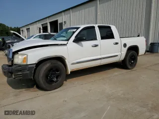 2005 Dodge Dakota Laramie with VIN 1D7HE58N35S224298, listed as a Copart auction lot 70650524 with 179,946 mi miles and Salvage Title. Bid and sale history available at carsss.com. Image 1.
