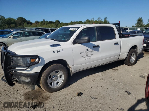 2024 Ram 1500 Tradesman z VIN 1C6SRFNT0RN225627, wystawiony jako Copart lot #69763084 z przebiegiem 4 563 mil mil oraz Szkoda całkowita • Salvage title. Historia ofert i sprzedaży dostępna na DreamBid. Obrazek 1.