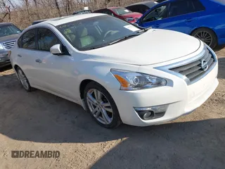 2014 Nissan Altima SL with VIN 1N4BL3AP1EC276163, listed as a IAAI auction lot 41778554 with 157,690 mi miles and . Bid and sale history available at DreamBid. Image 1.
