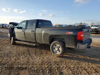 2010 Chevrolet Silverado 1500 with VIN 1GC4C0BG4AF138349, listed as a Copart auction lot 44080125 with 125,214 mi miles and Salvage Title. Bid and sale history available at DreamBid. Image 2.