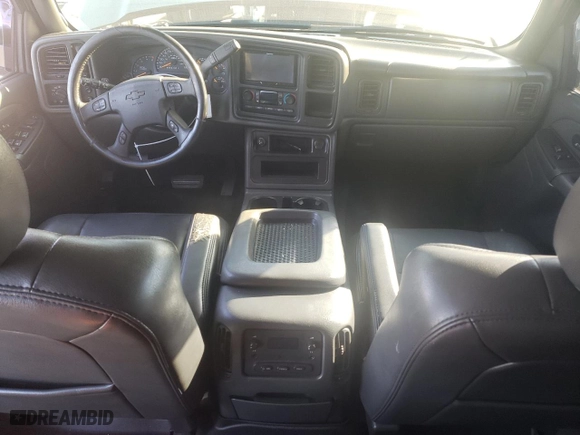 2006 Chevrolet Silverado 2500HD Work Truck with VIN 1GCHK23226F105683, listed as a Copart auction lot 45347785 with 162,219 mi miles and Salvage Title. Bid and sale history available at carsss.com. Image 8.