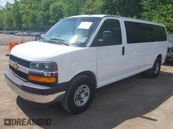 2017 Chevrolet Express Passenger LT с VIN 1GAZGPFF0H1263692, выставлен на аукционе IAAI как лот 42187605 с пробегом 76 995 миль миль и . История ставок и продаж доступна на DreamBid. Изображение 17.
