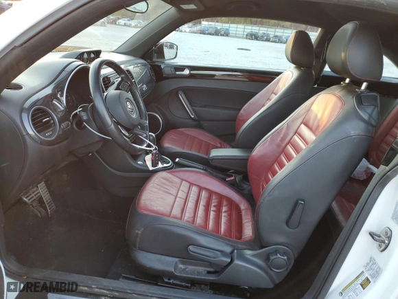 2012 Volkswagen Beetle 2.0T Turbo w/Sun/Sound with VIN 3VWV67AT4CM645268, listed as a Copart auction lot 88001065 with 0 mi miles and Salvage Title. Bid and sale history available at carsss.com. Image 7.