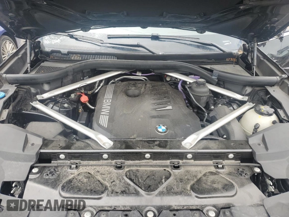 2024 BMW X5 sDrive40i with VIN 5UX13EU03R9V08439, listed as a Copart auction lot 61158915 with Not provided miles and Clean title. Bid and sale history available at DreamBid. Image 12.