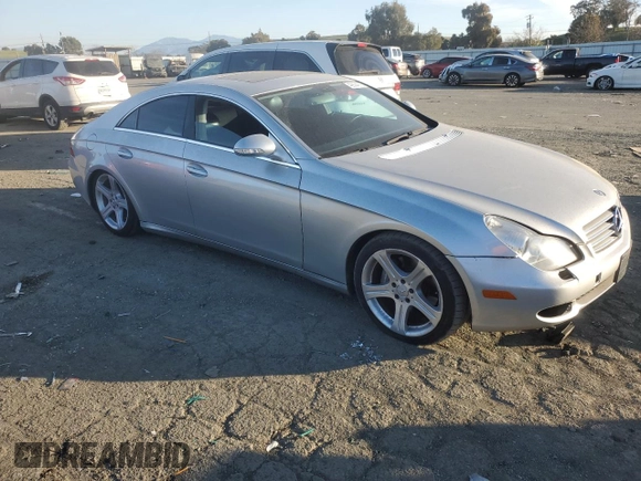 2006 Mercedes-Benz CLS-Class with VIN WDDDJ75X56A008682, listed as a Copart auction lot 42834975 with 119,210 mi miles and Salvage Title. Bid and sale history available at carsss.com. Image 4.