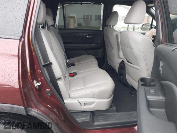 2019 Honda Passport Touring z VIN 5FNYF8H99KB005625, wystawiony jako IAAI lot #41905030 z przebiegiem 64 998 mil mil oraz . Historia ofert i sprzedaży dostępna na DreamBid. Obrazek 8.