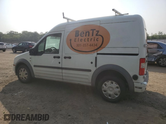 2013 Ford Transit Connect XLT z VIN NM0LS7BN1DT131688, wystawiony jako Copart lot #59940975 z przebiegiem 134 422 mil mil oraz Czysty tytuł • Clean title. Historia ofert i sprzedaży dostępna na DreamBid. Obrazek 2.