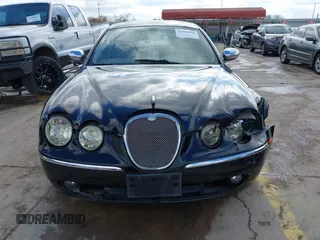 2007 Jaguar S-Type 3.0 with VIN SAJWA01A57FN75315, listed as a IAAI auction lot 41482994 with Not Provided miles. Bid and sale history available at carsss.com. Image 12.