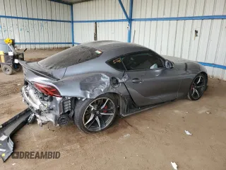 2021 Toyota GR Supra 3.0 with VIN WZ1DB0C09MW036216, listed as a Copart auction lot 86403444 with 14,800 mi miles and Salvage Title. Bid and sale history available at carsss.com. Image 3.