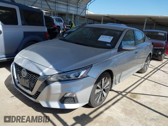 2022 Nissan Altima SV with VIN 1N4BL4DV9NN371056, listed as a IAAI auction lot 41777740 with 176,003 mi miles and . Bid and sale history available at carsss.com. Image 2.