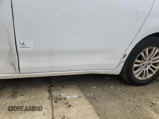 2011 Toyota Sienna XLE AAS с VIN 5TDYK3DC1BS017540, выставлен на аукционе Copart как лот 65177255 с пробегом 164 604 миль миль и Списание • Salvage title. История ставок и продаж доступна на DreamBid. Изображение 13.