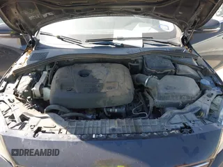 2015 Volvo S60 T5 Drive-E Premier with VIN YV140MFK5F2360714, listed as a IAAI auction lot 42043000 with 170,062 mi miles. Bid and sale history available at carsss.com. Image 10.