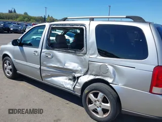 2008 Chevrolet Uplander LT w/1LT with VIN 1GNDV33188D189856, listed as a IAAI auction lot 39227761 with 114,298 mi miles. Bid and sale history available at carsss.com. Image 6.