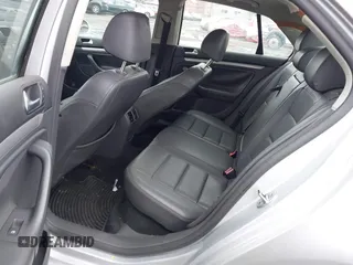 2007 Volkswagen Jetta Wolfsburg Edition с VIN 3VWEG71K67M155277, выставлен на аукционе IAAI как лот 42348863 с пробегом 141 788 миль миль и . История ставок и продаж доступна на DreamBid. Изображение 8.