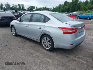 2014 Nissan Sentra SR z VIN 3N1AB7APXEY209345, wystawiony jako IAAI lot #42378706 z przebiegiem 132 705 mil mil oraz . Historia ofert i sprzedaży dostępna na DreamBid. Obrazek 3.