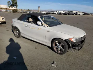 2013 BMW 1 Series 128i z VIN WBAUN1C57DVR01730, wystawiony jako Copart lot #75362744 z przebiegiem Nie podano mil oraz Szkoda całkowita • Salvage title. Historia ofert i sprzedaży dostępna na DreamBid. Obrazek 4.