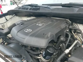 2007 Toyota Tundra SR5 with VIN 5TBRU54147S451413, listed as a IAAI auction lot 42678583 with 196,995 mi miles and . Bid and sale history available at DreamBid. Image 19.
