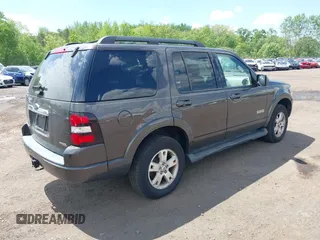 2007 Ford Explorer XLT с VIN 1FMEU73EX7UB12894, выставлен на аукционе IAAI как лот 42219867 с пробегом 99 502 миль миль и . История ставок и продаж доступна на DreamBid. Изображение 4.