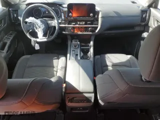 2024 Nissan Pathfinder SV with VIN 5N1DR3BA5RC269648, listed as a Copart auction lot 41821755 with 4,903 mi miles and Salvage Title. Bid and sale history available at carsss.com. Image 8.