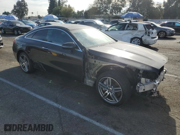 2019 Mercedes-Benz E-Class E 450 with VIN WDD1J6HB5KF074692, listed as a Copart auction lot 82449234 with 0 mi miles and Salvage Title. Bid and sale history available at carsss.com. Image 4.