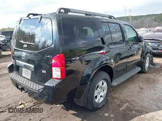 2005 Nissan Pathfinder SE with VIN 5N1AR18U55C763236, listed as a IAAI auction lot 41503166 with 330,351 mi miles. Bid and sale history available at carsss.com. Image 4.