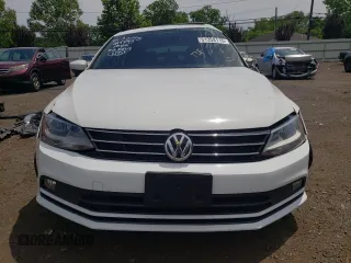 2015 Volkswagen Jetta SE with VIN 3VWD17AJ0FM326205, listed as a Copart auction lot 61358115 with Not provided miles and Salvage title. Bid and sale history available at DreamBid. Image 5.