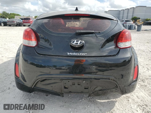2012 Hyundai Veloster w/Gray Int с VIN KMHTC6AD5CU036722, выставлен на аукционе Copart как лот 60618205 с пробегом Не указан миль и Чистый • Clean title. История ставок и продаж доступна на DreamBid. Изображение 6.