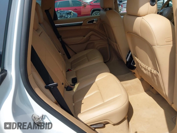 2014 Porsche Cayenne with VIN WP1AA2A21ELA94214, listed as a IAAI auction lot 42389334 with 114,276 mi miles and . Bid and sale history available at DreamBid. Image 8.