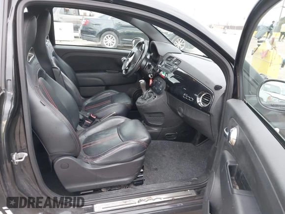 2012 FIAT 500 Abarth z VIN 3C3CFFFH0CT382036, wystawiony jako IAAI lot #41789451 z przebiegiem 148 398 mil mil oraz . Historia ofert i sprzedaży dostępna na DreamBid. Obrazek 5.