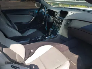 2013 Hyundai Genesis Coupe Premium с VIN KMHHT6KD4DU097582, выставлен на аукционе IAAI как лот 42589536 с пробегом 114 935 миль миль и . История ставок и продаж доступна на DreamBid. Изображение 5.