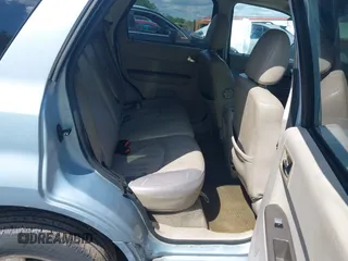 2008 Mercury Mariner Premier with VIN 4M2CU871X8KJ20395, listed as a IAAI auction lot 42166982 with 271,417 mi miles and . Bid and sale history available at DreamBid. Image 8.