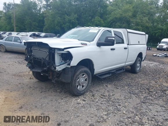 2024 Ram 2500 Tradesman with VIN 3C6UR5HJ8RG288173, listed as a IAAI auction lot 42290610 with 5,757 mi miles and . Bid and sale history available at DreamBid. Image 18.