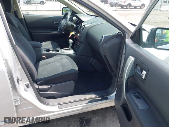 2012 Nissan Rogue S with VIN JN8AS5MV1CW702657, listed as a IAAI auction lot 41936909 with 145,294 mi miles and . Bid and sale history available at DreamBid. Image 5.