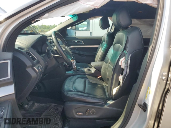 2017 Ford Explorer XLT с VIN 1FM5K8D84HGB75980, выставлен на аукционе Copart как лот 59891695 с пробегом 97 570 миль миль и Списание • Salvage title. История ставок и продаж доступна на DreamBid. Изображение 7.